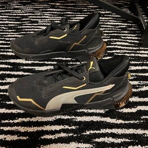 Womens Puma Provoke XT Cross Train Sneakers Size 11